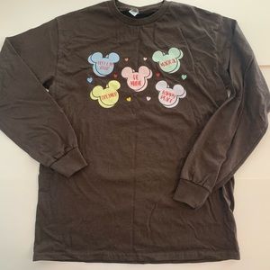 Disney theme valentines long sleeve brown medium